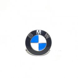 BMW F10 Lci Orjınal Amblem 51147057794 (Yeni Orjinal)