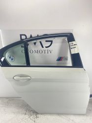 BMW G30 Sağ Arka Kapı 41007408964 (Beyaz)