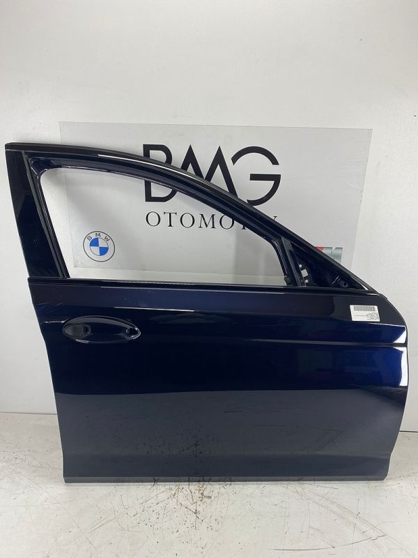 BMW G30 Sağ Ön Kapı 41007408962 (Lacivert)