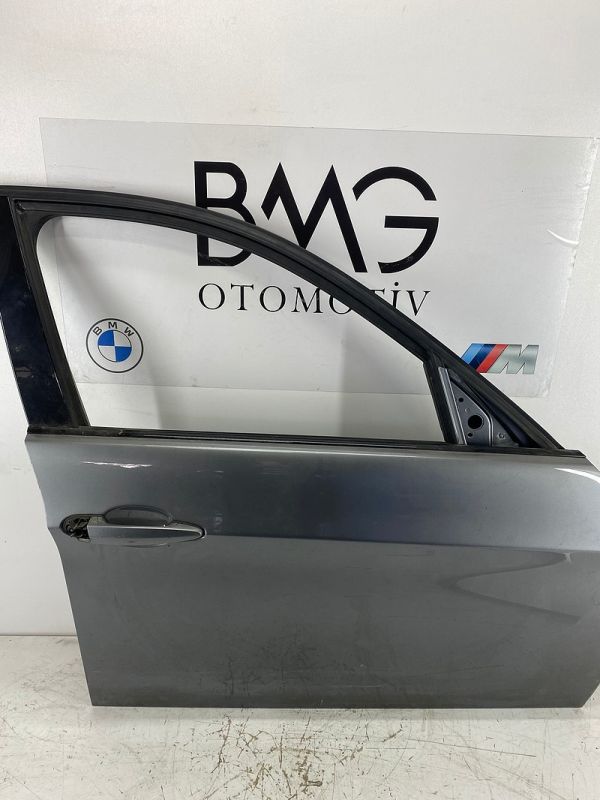 BMW E90 Sağ Ön Kapı 41517339358 (Gri)