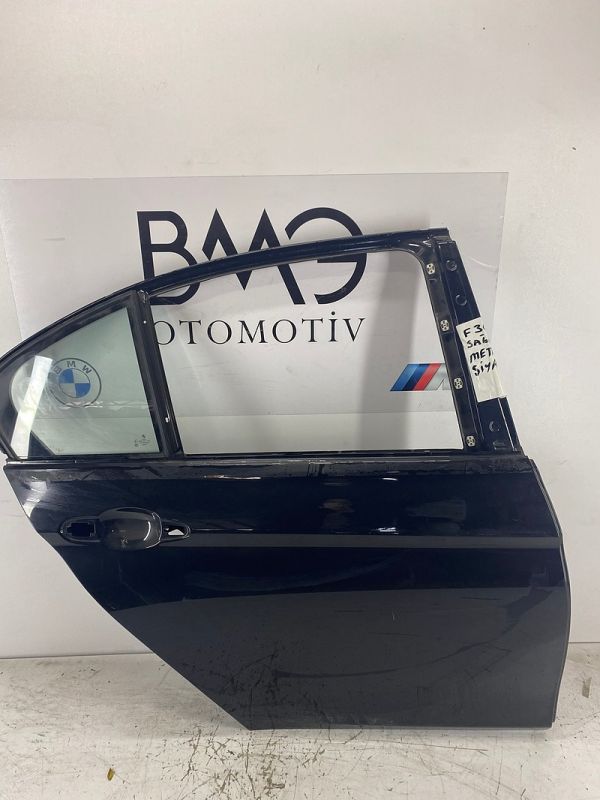 BMW F30 Lci Sağ Arka Kapı 41007206114 (Siyah)