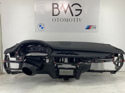 BMW X6 F16 Göğüs 51459298914 (Siyah)