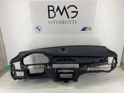 BMW X6 F16 Göğüs 51459298605 | F16 Dikişli Göğüs (Siyah)