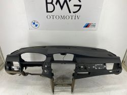 BMW E60 Torpido 51459123689 | E60 Head-Up Bardaklıklı Torpido (Bej)