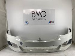 BMW G30 M Ön Tampon 51118069072 (Beyaz)
