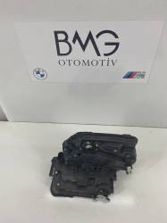BMW G30 Sağ Ön Kapı Kilidi 51217477710 (Çıkma Orijinal)
