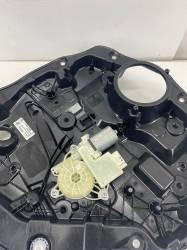 BMW G30 Sol Arka Cam Kirkosu 51337487087 (Çıkma Orijinal)