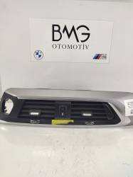 BMW X3 G01 Orta Klima Havalandırma Izgarası 64229363444 | G01 Orta Temiz Hava Izgarası (Çıkma Orijinal)