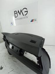 BMW E90 Torpido 51457155768 - Ekransız, Bardaklıksız Torpido (Siyah)
