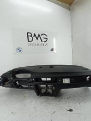 BMW E92 Torpido 51457155768 - Ekransız, Bardaklıksız Torpido (Siyah)