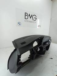 BMW E92 Göğüs 51457155768 - Ekransız, Bardaklıksız Göğüs (Siyah