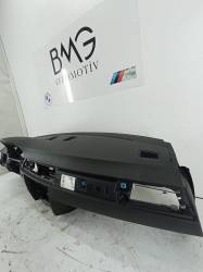 BMW E93 Torpido 51457155768 - Ekransız, Bardaklıksız Torpido (Siyah)